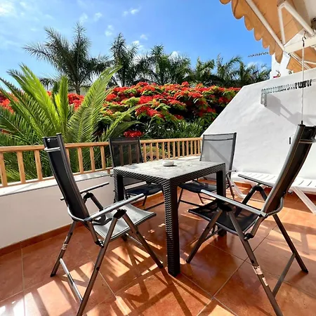 Sol Y Relax En Piscina Comunitaria Y Terraza Apartamento